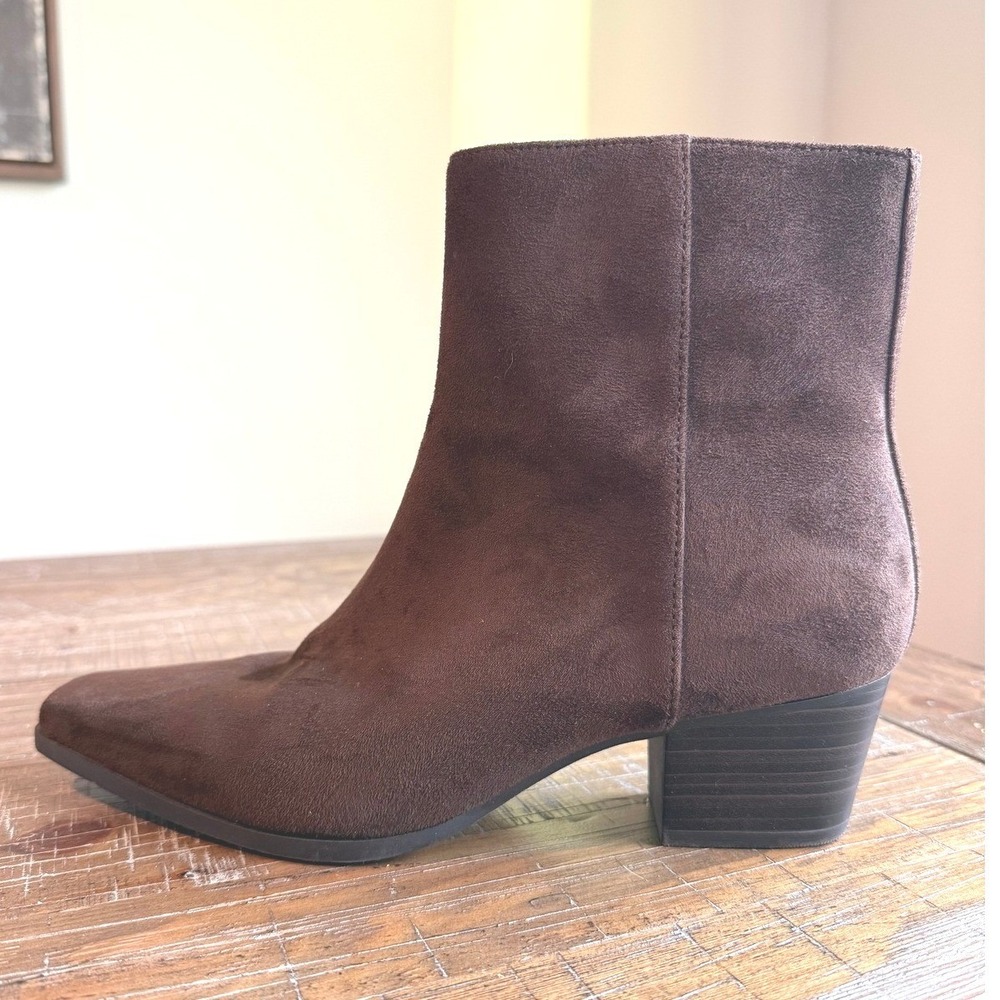 Old Navy City Bootie Dark Brown Faux Suede Square Toe Block Heel Ankle Boots 7
